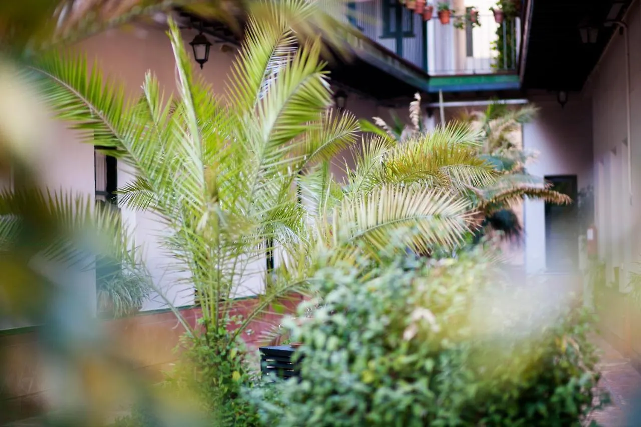 Alohamundi Lumbreras I Apartment Seville