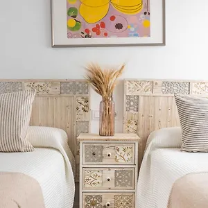  Apartamento Bc2 Aparcamiento Incluido 2d&2b Renovado Junto A Muralla Macarena E Isla Mágica